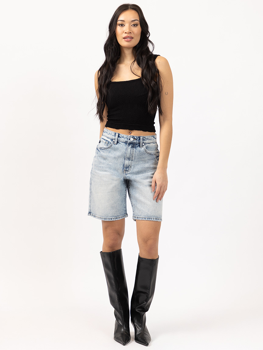 relaxed bermuda short