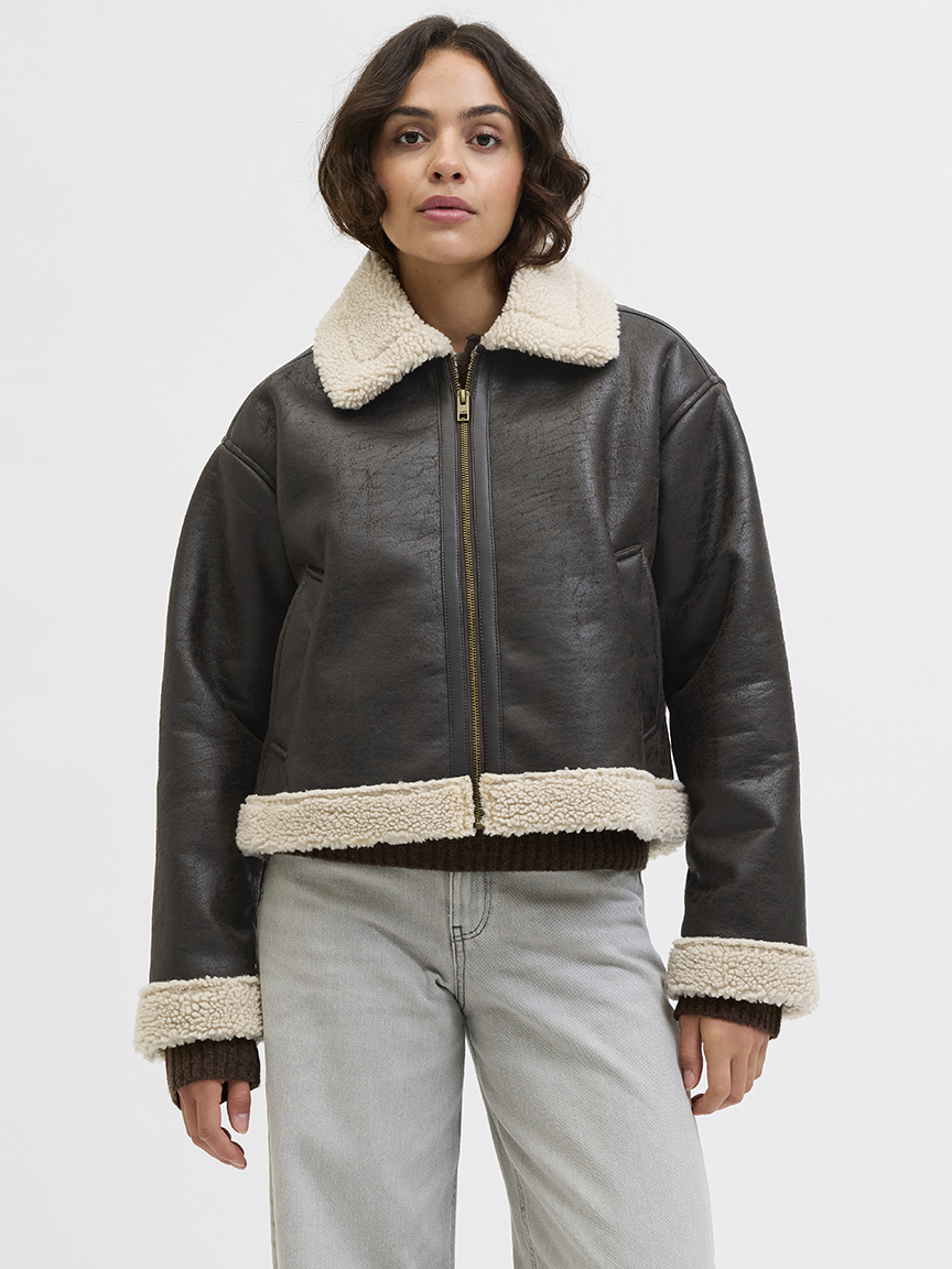 svea aviator jacket