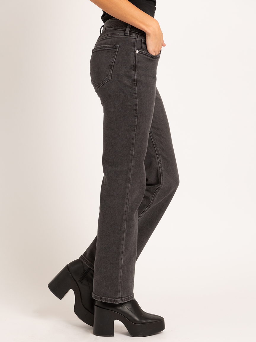 black be low bootcut jean