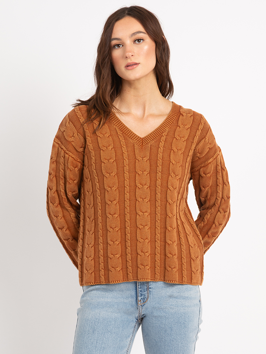 zarina v neck sweater Bootlegger 2000007541