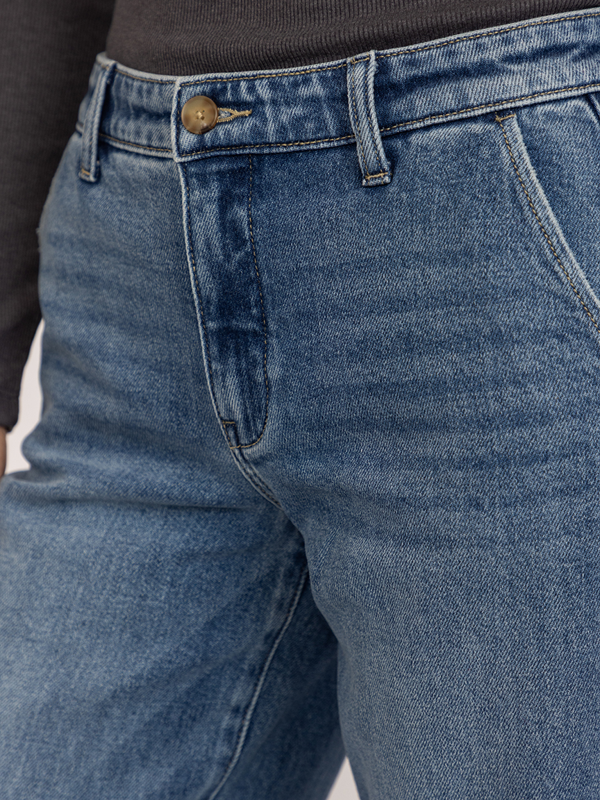 mid rise wide leg jean