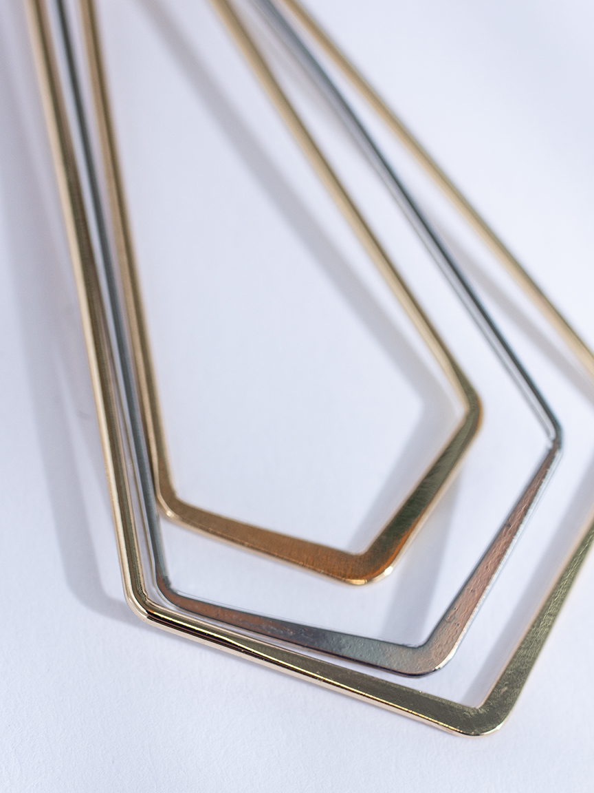 geo shaped earring